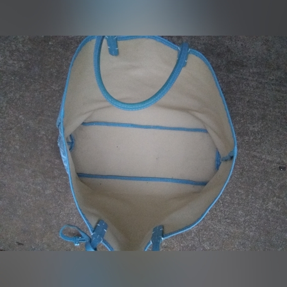 Cute Tote - Picture 3 of 10